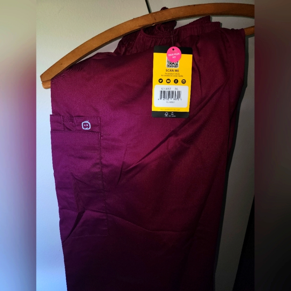 Wonderwink NWT Maroon Scrub Pants